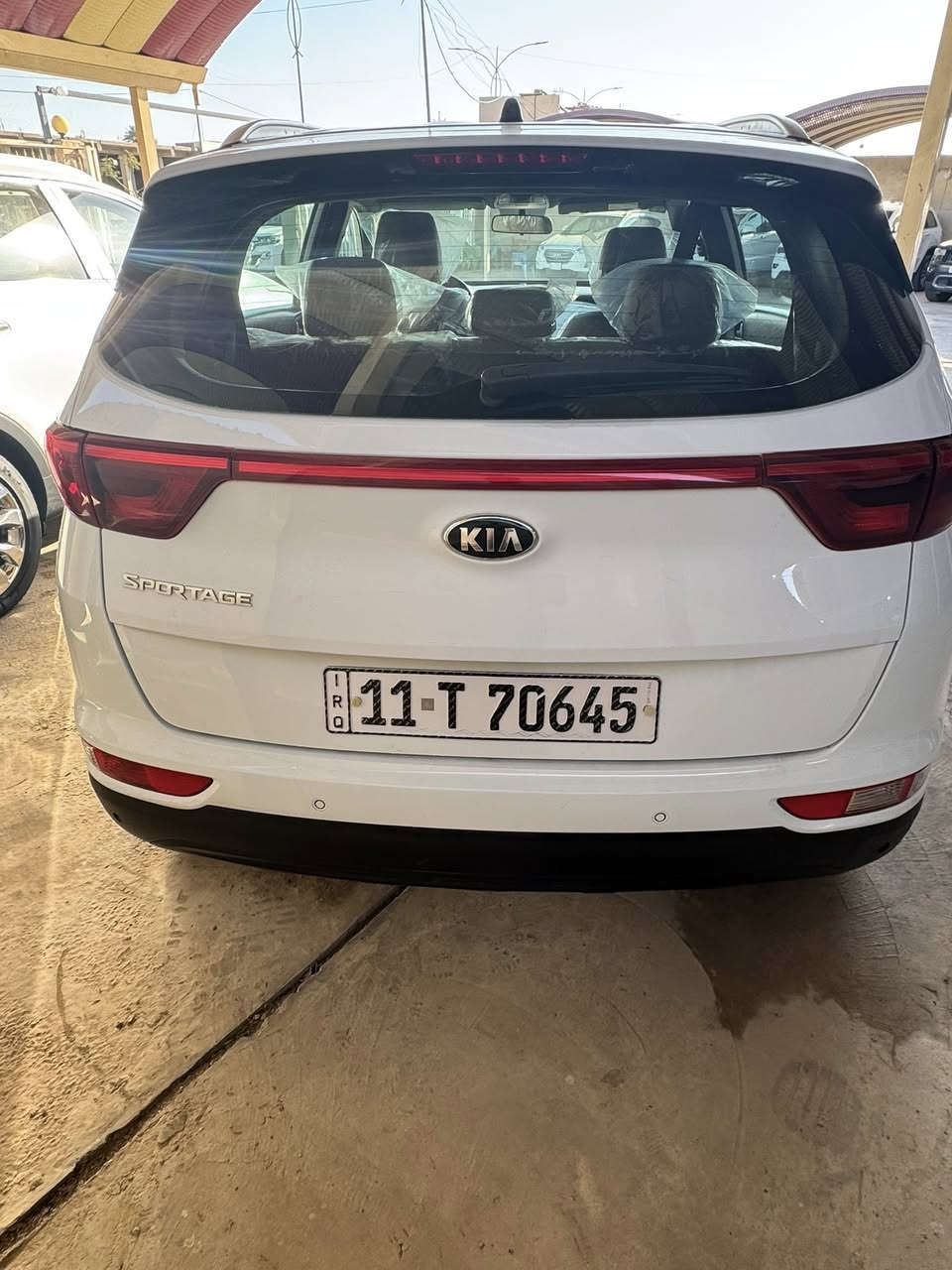 سبورتج خليجيه موديل 18 مكفوله من الصبغ رقم بغداد محرك كير تبريد صدر تخم تاير قطتين تبريد السياره جديده واحلى من الصور 
للبيع او مراوس حسب الرغبه 
الضلوعيه
*********** 
***********
