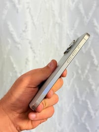 15 برو ماكس جهاز نضيف عربي شرق اوسط الذاكره 256 البطاريه 86 عدد دورات ...