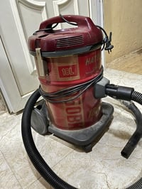 مكنسه كهربائي • شغال • عدد ٢