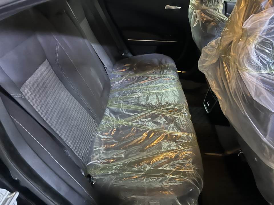 سلام عليكم جارجر بوليسي فور ويل 3600 ماشيه 35 موديل 23 الضرر جاملغ يسره فقط بغداد بلديات *********** السعر 230 بيها مجال
