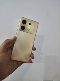 انفنكس زيرو ٣٠ 5G • ٢٥٦/١٢+١٢ رام • شاشة اولد ١٤٤هرتز