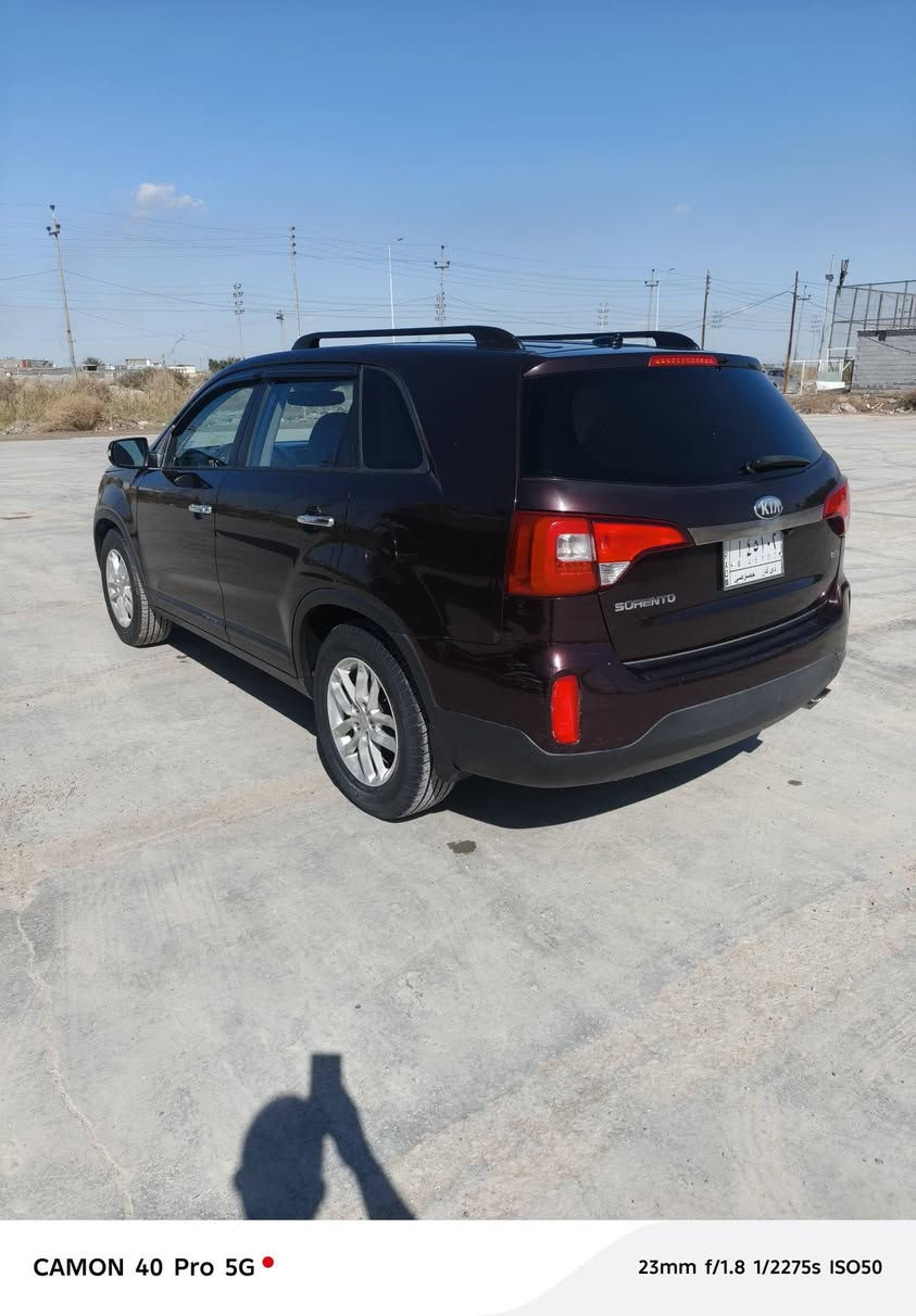 سورنتو موديل 2014 رقم ذي قار وارد أمريكي
ضربتها خفيفه بلبنيد غير متواجد ع فيس
رقم صاحب السياره
***********
مكان السياره البصرة القرنه
السعر 145وبيه مجال
