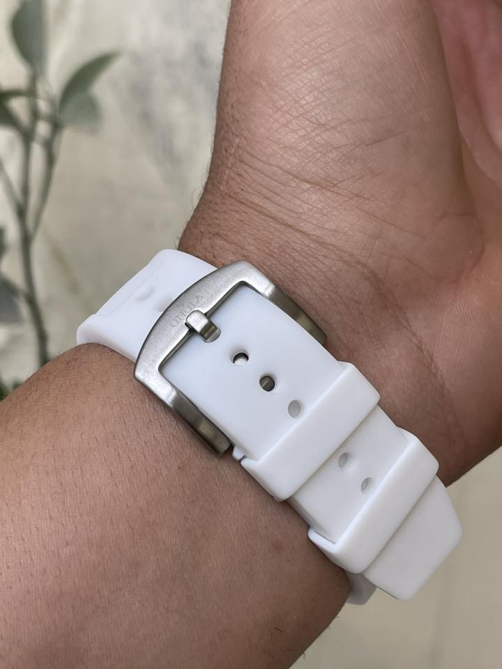 سلام عليكم
ساعة البيع 
ماركة ONOLA 
ساعة جدا جميلة 
كاجوال سبورت الوان مميزه 
معدن سنل ستيل سير ربر مطاط 
ستوب بوج كونو كراف جميع سناتر تعمل بدقه ب مينة كشف 
ساعة غير مستخدم أوربي اصلي 
وزن ثقيل اميال الامنيوس 
عرض منذف تاريخ 
ساعة ختم حفر وجة ضهر براغي 
عنواني بغداد الدورة يوجود توصيل بغداد ولكل العراق 
***********
