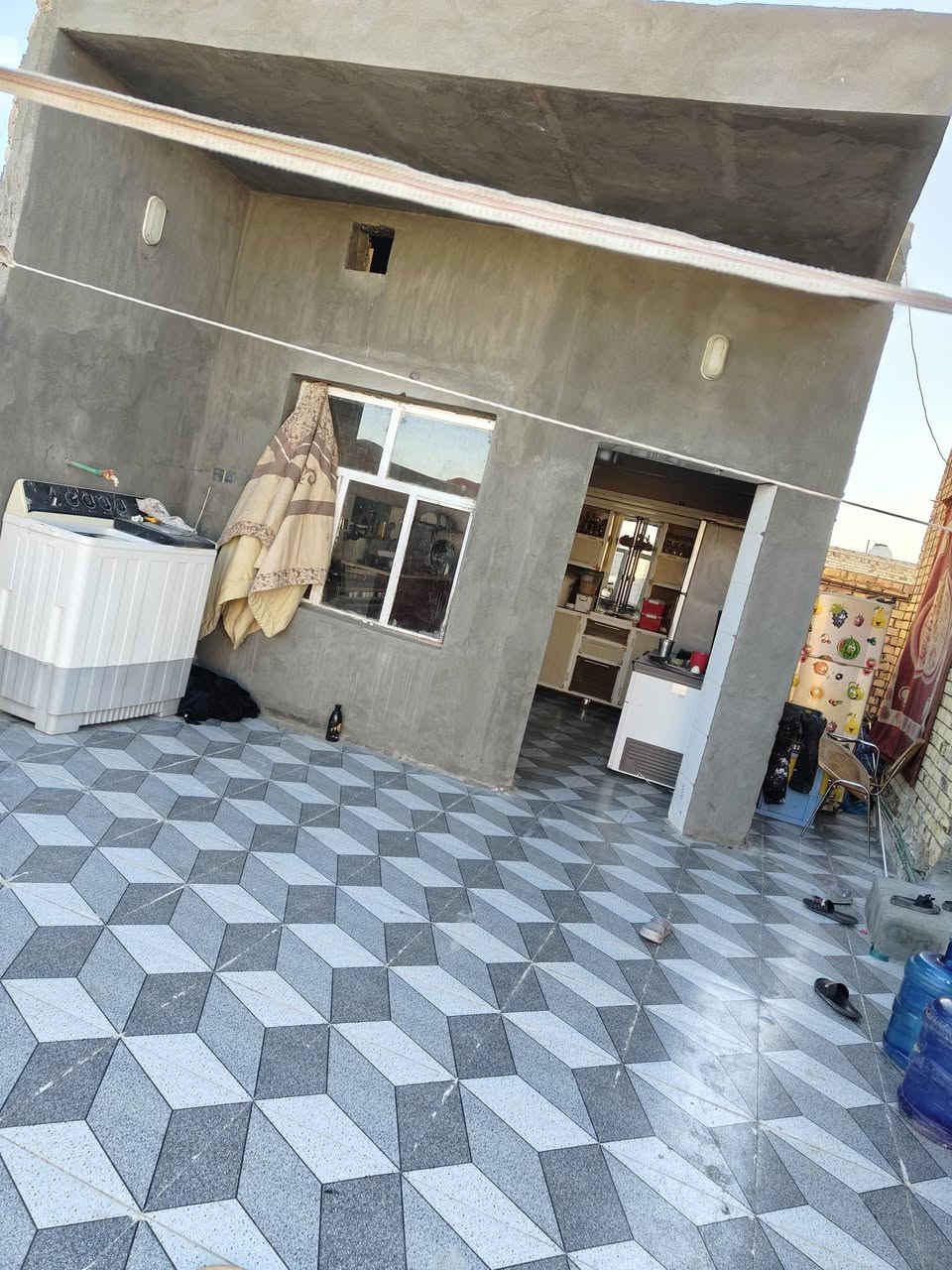 هذا الرقم اتصلو عليه ***********
