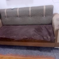 السلام وعليكم تخم عشر مقاعد مودرن ستعمال خمس تشهر 300وبي مجال مكاني ال...