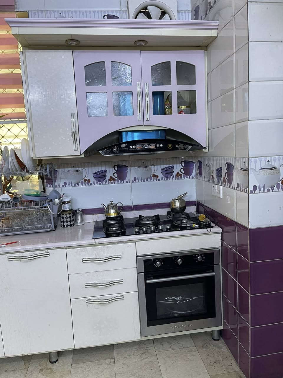 كاونتر داخل المنيوم والبوب ndfنظيف قياس الكاونتر ٤ متر والسنك ٣ متر مع الطباخ المنضدي والفرن الكهربائي ومفرغه الهواء


**إذا كنت صاحب هذا الإعلان وتريد حذفه لأي سبب، رجاءا أرسل رسالة إلى الدعم الفني**