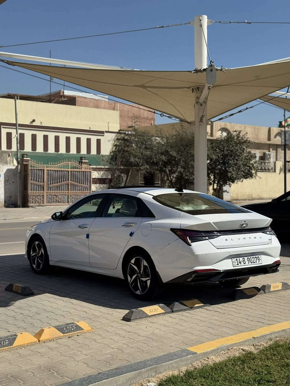 هيونداي النترا خليجي ٢٠٢٣
رقم بصرة حره 
مواصفات فول
فتحه /تبريد قطعتين /بصمه-شاحن لاسلكي-محرك ٢٠٠٠ دوش/ويل كب كروم ٢٠

للبيع السعر 185 
***********
