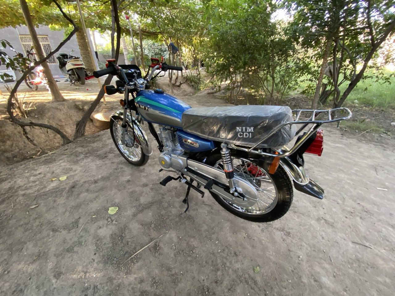 السلام عليكم شباب الدراجه للبيع نامه متياز موديل 2024 اوراق سكنر ما مفتوحه الدراجه بحاله الوكاله البريك الخلفي دسك والأمامي دسك وكلچ عنبار مكاني كربلاء الحسينيه ملاحضه/الدراجه نضيفه جدا جدا/لستفسار اكثر اتصل عله هذا الرقم ***********
