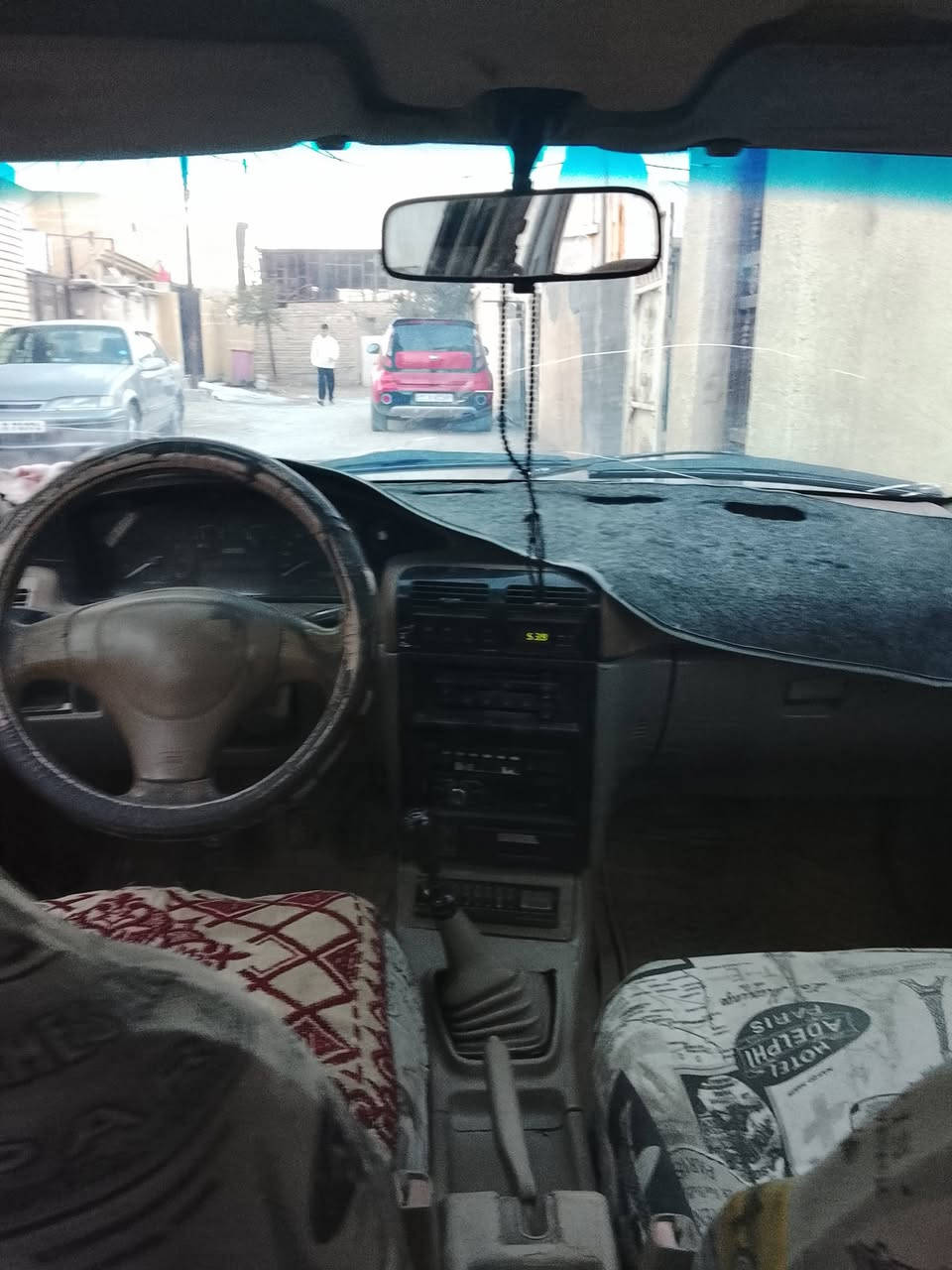 سيارة سيفيا موديل 94 السعر 30 ورقة مكاني المحمودية
للاتصال ***********
