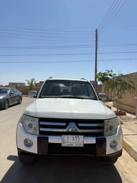 باجيرو ٢٠٠٨ • لون صدفي • رقم صلاح الدين