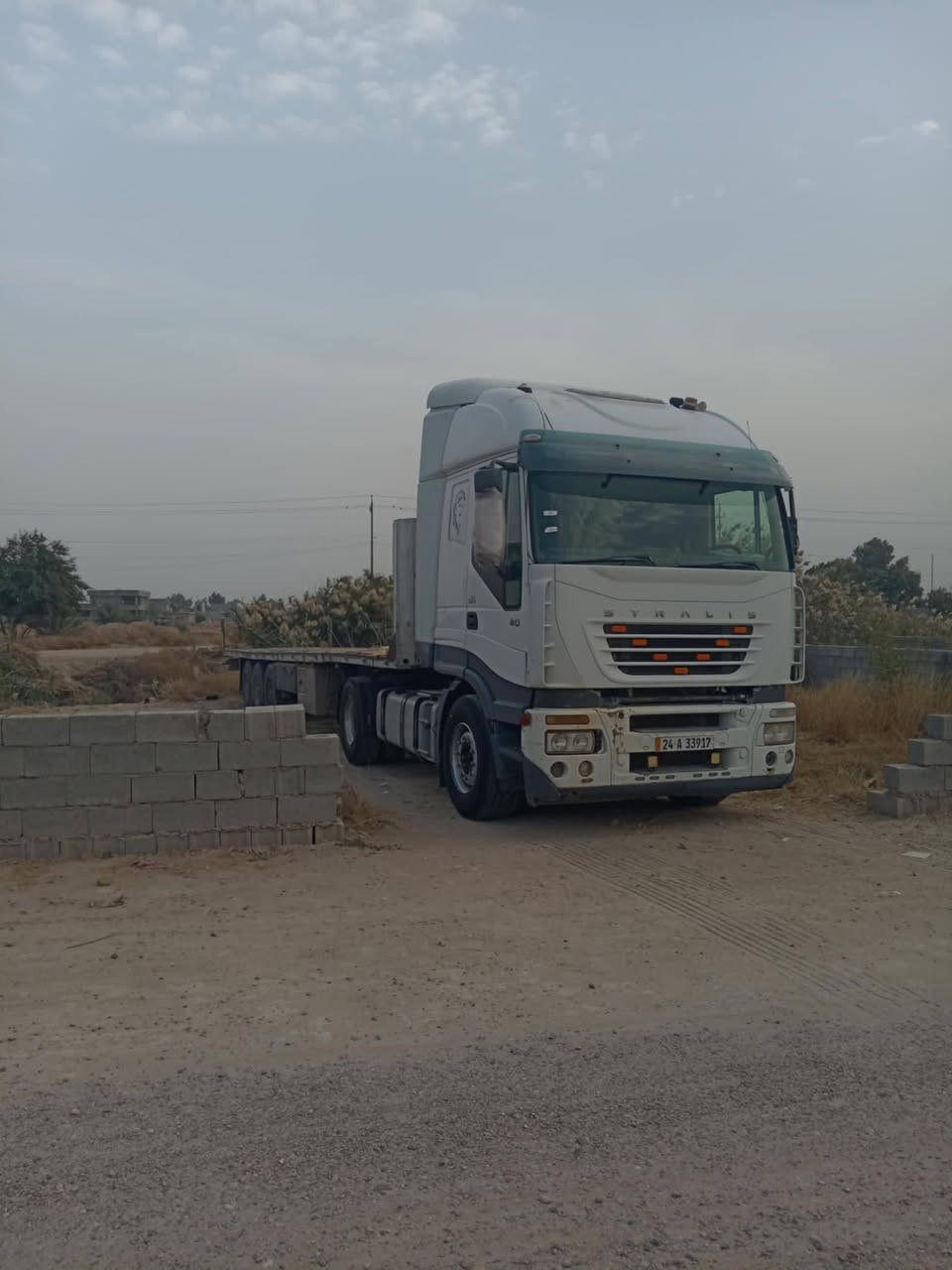 على بركت الله للبيع افيكو ستارلس 2004 رقم المانيه عربانه مربوطه سياره باسمي تبريد شغال سياره جاهزه للشغل *********** سعر (160)
