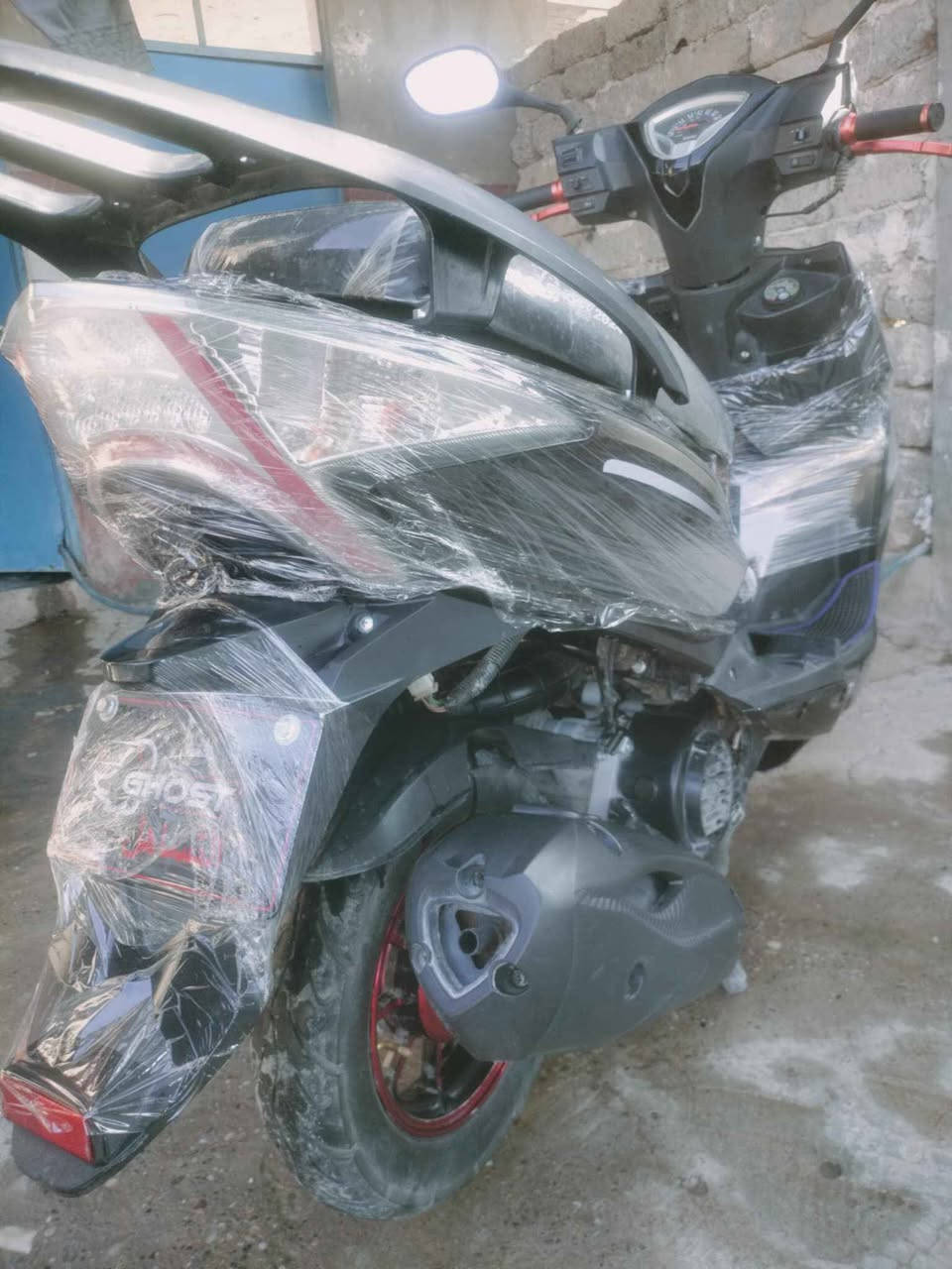 للبيع دراجه جامبو سعر 550 وبيها مجال 

رقم الهاتف ‏‪0750 892 1139‬‏ Singapore
