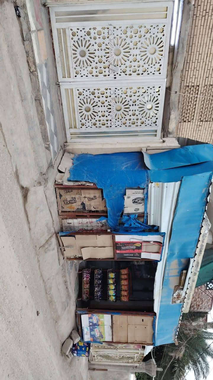 السلام عليكم بيت للبيع في الحمزه الغربي حي الحسين شارع الوسطاني يربط الشارع بشارع طه  بيت صفكم تريد مسلح بيت طابو صرف مساحته 220 بيت حلو ومرتب اتصال على هذا الرقم *********** بي واتساب
