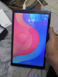 شاشة ١٠ • رام ٣٢ • تابلت