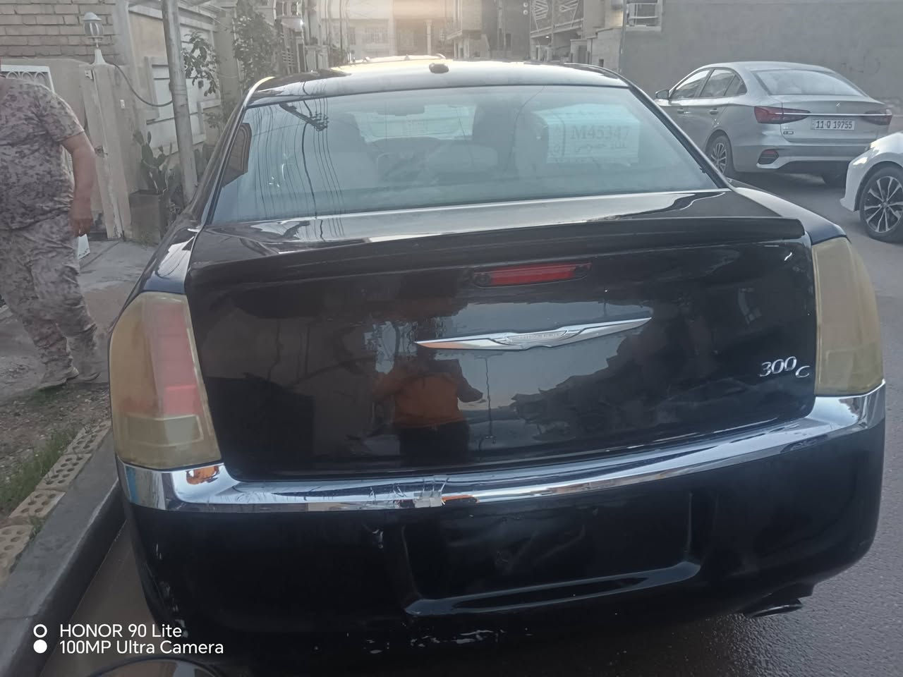 السلام عليكم من رخصة الادمن اوباما لون اسود موديل ٢٠١٤ اصل بيها ٣قطع صبغ للبيع فقط بدون مراوس كير مكينه جديدة مال حاويه سدر الخلفي جديد الامامي نضيف بيه طخات بالجاملغ الخلفي والامامي تخم تاير تبريد كشنات بردة خلفية داخل عسلي جلد ٩٠باىميه نظافه شاشة كبيرة كير طيارة
السعر ١٥٠٠٠الف دولار
بغداد الكرخ
***********
ابولارين
