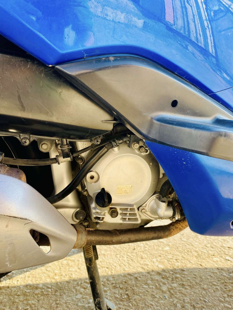 دراجه فورزا صفر 10 مكينه ناعمه مكفوله  7گير اورق كامله ورقه مزاد وصل مال كمرك دراجه خير من الله    سعر  1800 بيها مجال استفسار ***********
