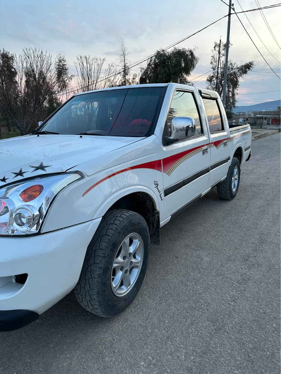 پیکاب گۆنا بۆفرۆشتن مۆدیل 2007 مەکینە بەخ 
گیئرو مەکینەو ئەکسلو شانسی بەشەرت 
موسو براوەو وەرگەراو بەشەرت  چوار بەرەدەرگای. خاوینە گەرمیو فلچەو لایتی مەزبوتە قوفل مەرکەزی جام کارەبای کامل کارەبای  بەشەرتە  نرخ ٣٥گەلاو محامەلە ناونیشان حاجیاوا ژم *********** رانية, السليمانية
