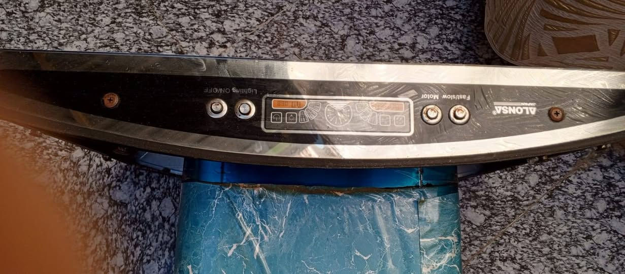 ساحبة دهون للبيع 
السعر 35 الف


**إذا كنت صاحب هذا الإعلان وتريد حذفه لأي سبب، رجاءا أرسل رسالة إلى الدعم الفني**