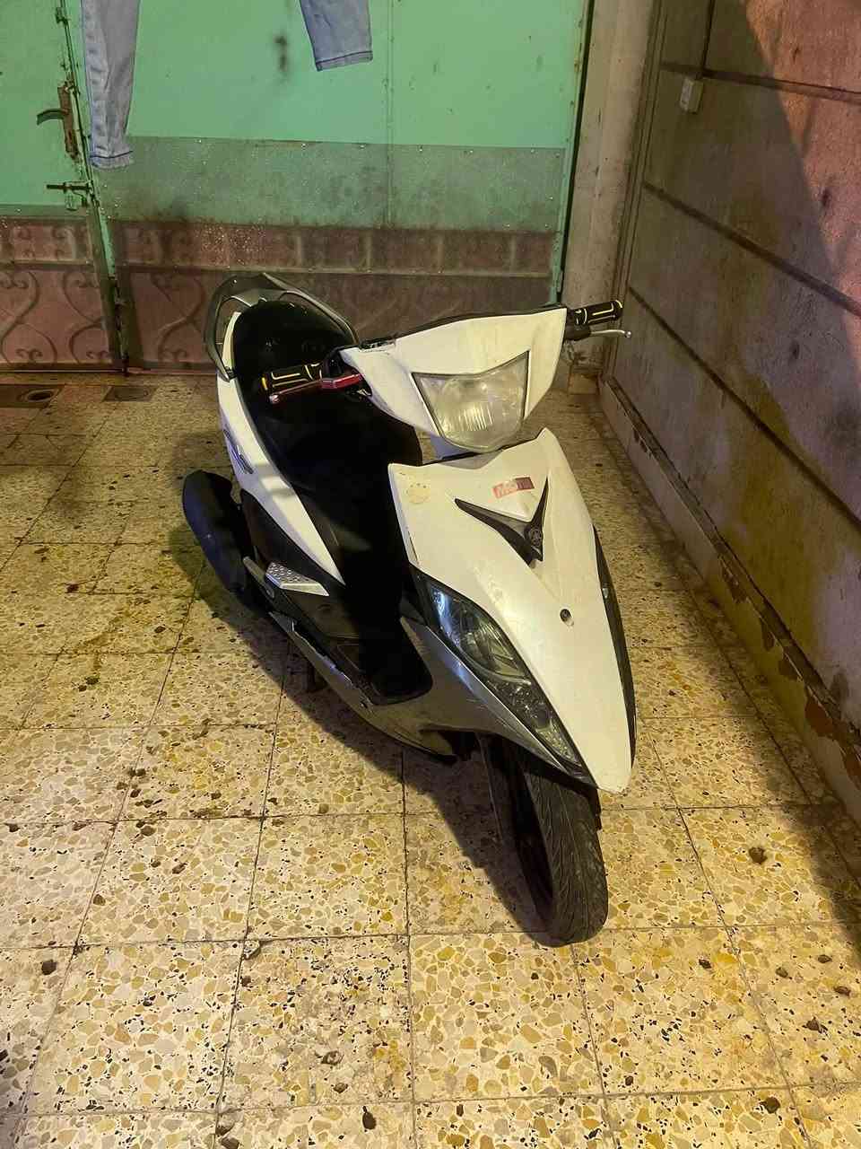 سلام عليكم دراجه ماكس عدله حديث مضلع نوزل دراجه صالي شهر من اخذته من الحاويه جديده وسعره 850 وبي مجال للشراي عنواني بصره جمهوريه وهذه رقمي ***********
