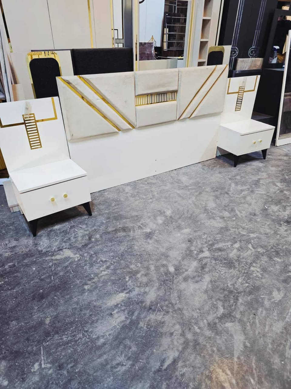 غرفة تركية للبيع مستعمل قليل مستعجلة ع بيعتهه ب650 وبي مجال مكان بغداد


**إذا كنت صاحب هذا الإعلان وتريد حذفه لأي سبب، رجاءا أرسل رسالة إلى الدعم الفني**