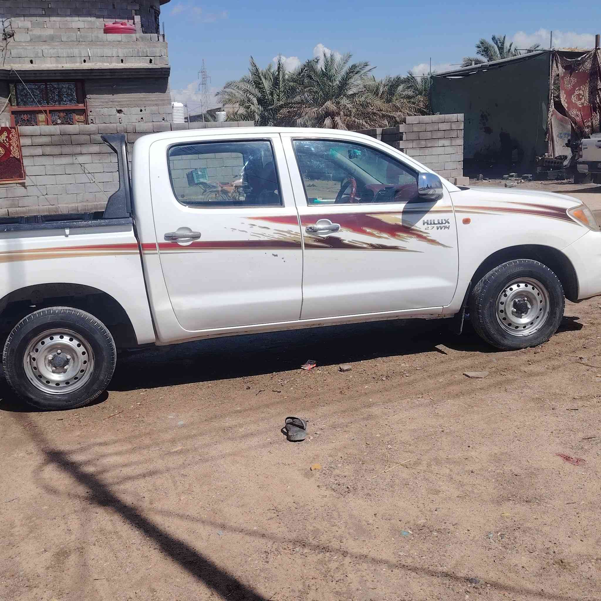 سلام عليكم سيارة للبيع فلونزه 2006 مكفول مكينة وشاصي من ضرابه سعر 115
بيها مجال رقم ***********
