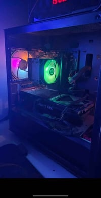 رايزن ٧٨٠٠x3d • RTX ٤٠٧٠ سوبر • ١٦ جيجا DDR5