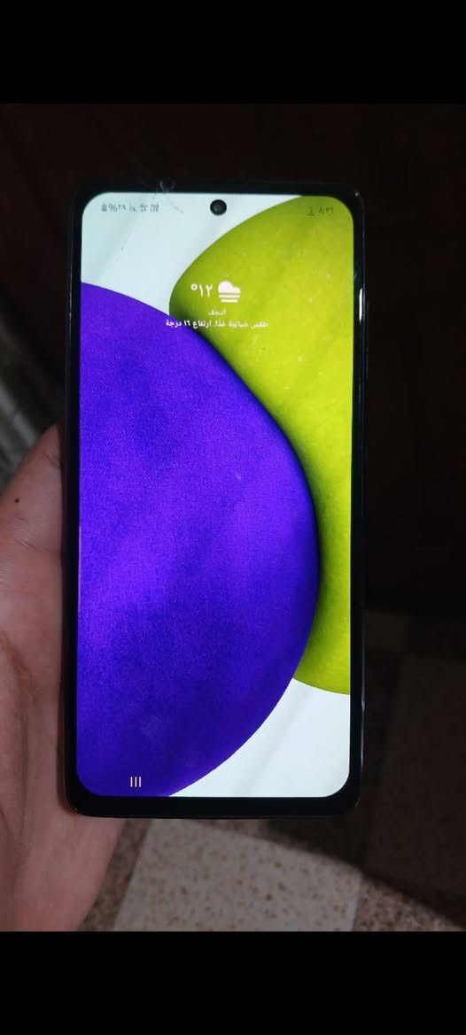 سعر 40 الف قفل
موبايل سامسونك A52 
ذاكرة 256 رام 8 
شاشة 90 هرتز بصمة بالشاشة 
شحن سريع بطارية 4500
السيم كارت عاطل شاشة مستبدلة وبيها فطر كامرة خلفية بيها وصاخة بسيطة
يفيد العاب تكنيك يوتيوب سعره 40 الف قفل 
مكاني نجف حولي يم الملعب


**إذا كنت صاحب هذا الإعلان وتريد حذفه لأي سبب، رجاءا أرسل رسالة إلى الدعم الفني**