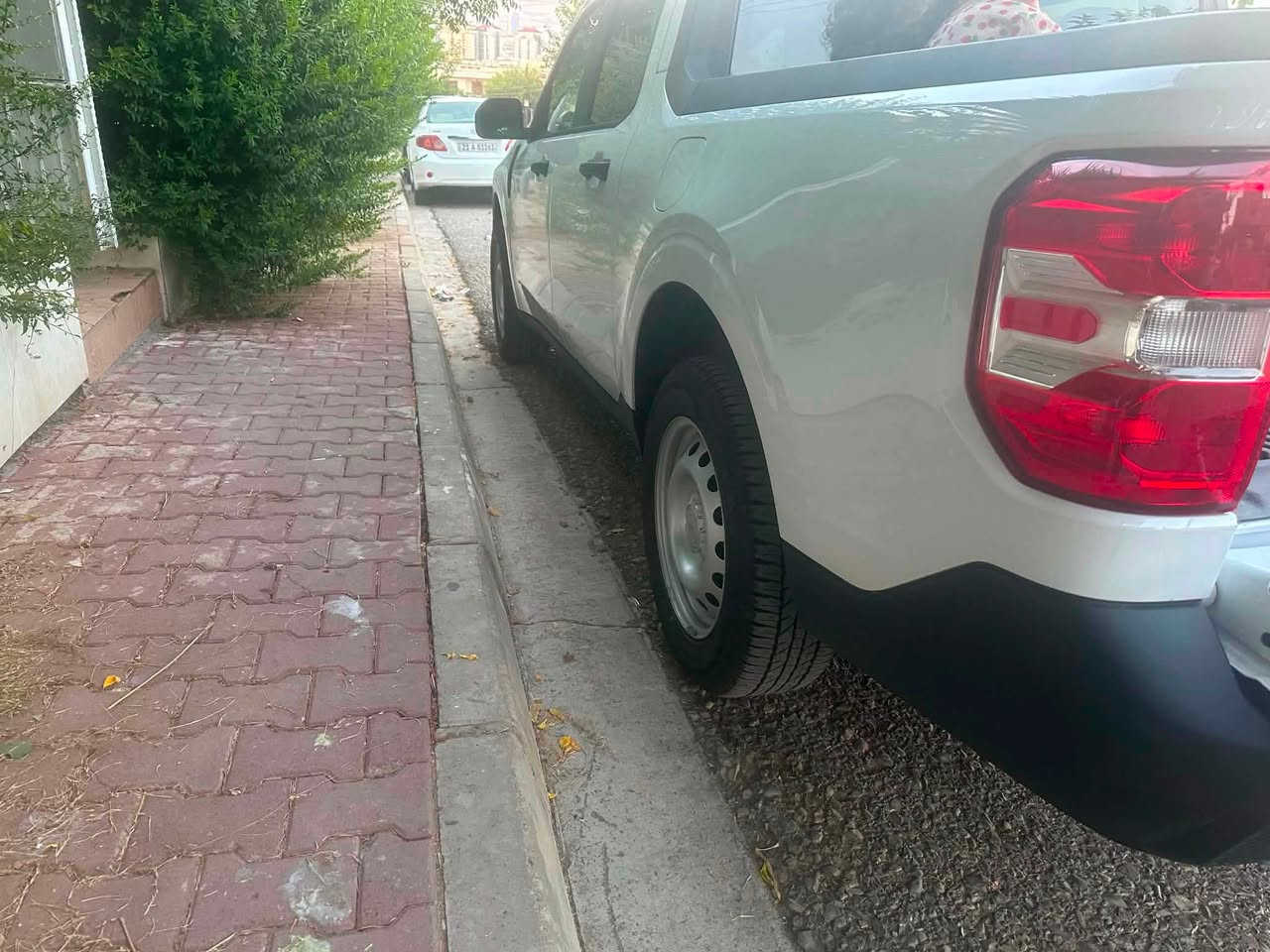 فورد مافرك XL فول دبل اكسل موديل 2024 ماشيه 40 الف سياره كلش جديد حادث بسيط فقط شبر بنيد صبغ اربكات سليمة  السعر ١٧٨ وبيه مجال قليل  مكاني سليمانيه .
 ***********

