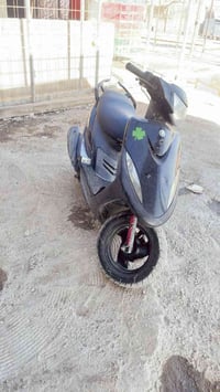 ماكس للبيع اكفلها كفاله عامه وطيها من باب البيت مكينه اطيك مهله 24ساعه...