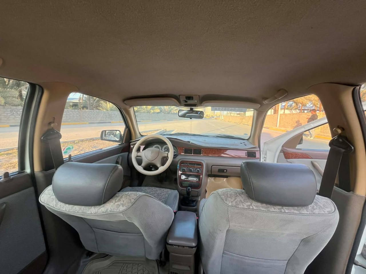 سلام عليكم سمند موديل 2012 مكفوله كفالة عامه مكينه كير حداديه تخم تاير جديد سياره جديده جاهزه من كلشي بيه طخه موضحه بالصور مامعمره ***********اسعر 56اوبيه مجال
