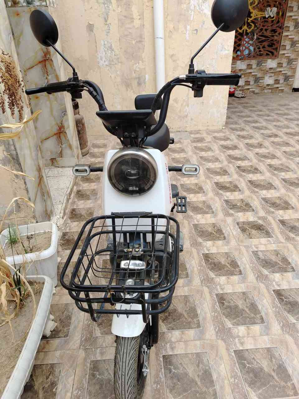 دراجه هوائيه شحن اخو الجديد ما مستخدمه شيء قليل
باقي التفاصيل اتصال على الرقم أو خاص وبالخدمة
***********

