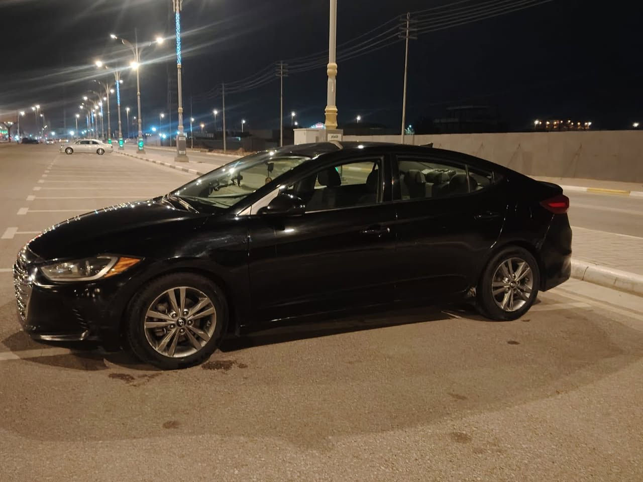 إسلام عليكم النترا 2017 رقم أربيل بسمي
حادث امريكا مرفوق مع صور فقط دعاميه 

وبالعراق بيها 3 قطع صبغ جاملغ خلفي وبابين بدون ايرباك 

باقي كفاله شاصي لغد بجم كبس محرك كير مكفول 

السعر قفل من الخير 102 قفل مكاني كربلاء المقدسة

***********

‭0773 463 8205
