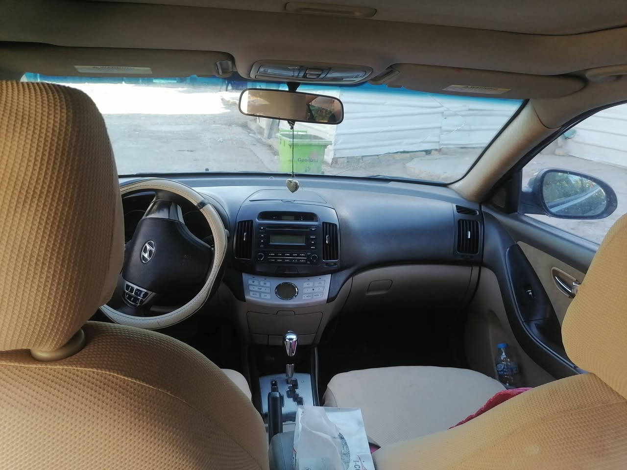 سلام عليكم 
 النترا 2011
مكفولة كفالة عامة من الصبغ والبارد ✅✅
تحويل مباشر بأسمي✅
سيارة متصرف عليهة فلس واحد✅🔔
كير محرك حدادية كلهة مكفولة محرك ٢٠٠٠✅
تخم تايرات جديده 
السعر :: ١٠٦$
  رقم صاحب السياره 
 *********** 
متوفر واتساب وبالخير عل ياخذهة
