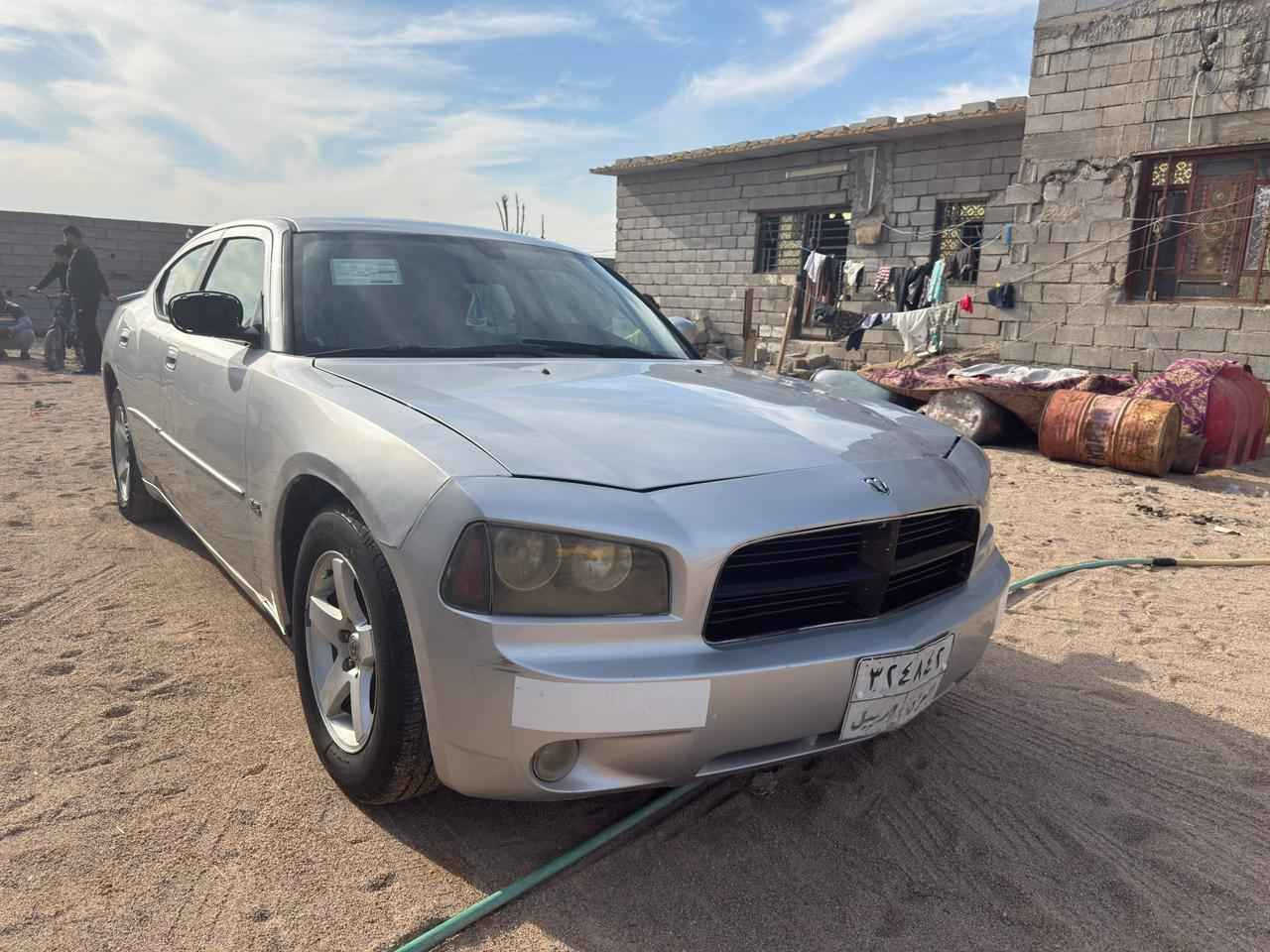 يالله للبيع او مراوس جارجر مديل 2010رقم أربيل تحويل وكاله
محرك 3500 محرك كير حداده  تبريد جدد بيهه خياسات وملكوطات
السعر / 97وبيه مجال حك الجيه
مكاني /بصره الشعيبه
رقم /*********** البصرة, العراق
