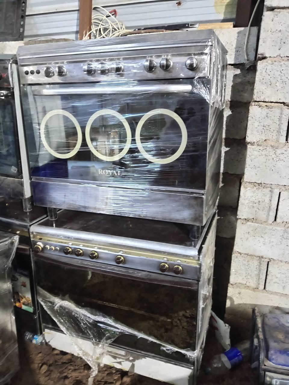 سلام عليكم بيع وشراء كافت مواد المنزلي مستخدم وجديد واكو مراوس مع دفع الفرق العنوان كاطون رازي مزاد الريان الاستفسار اكثر واتس اب ***********
