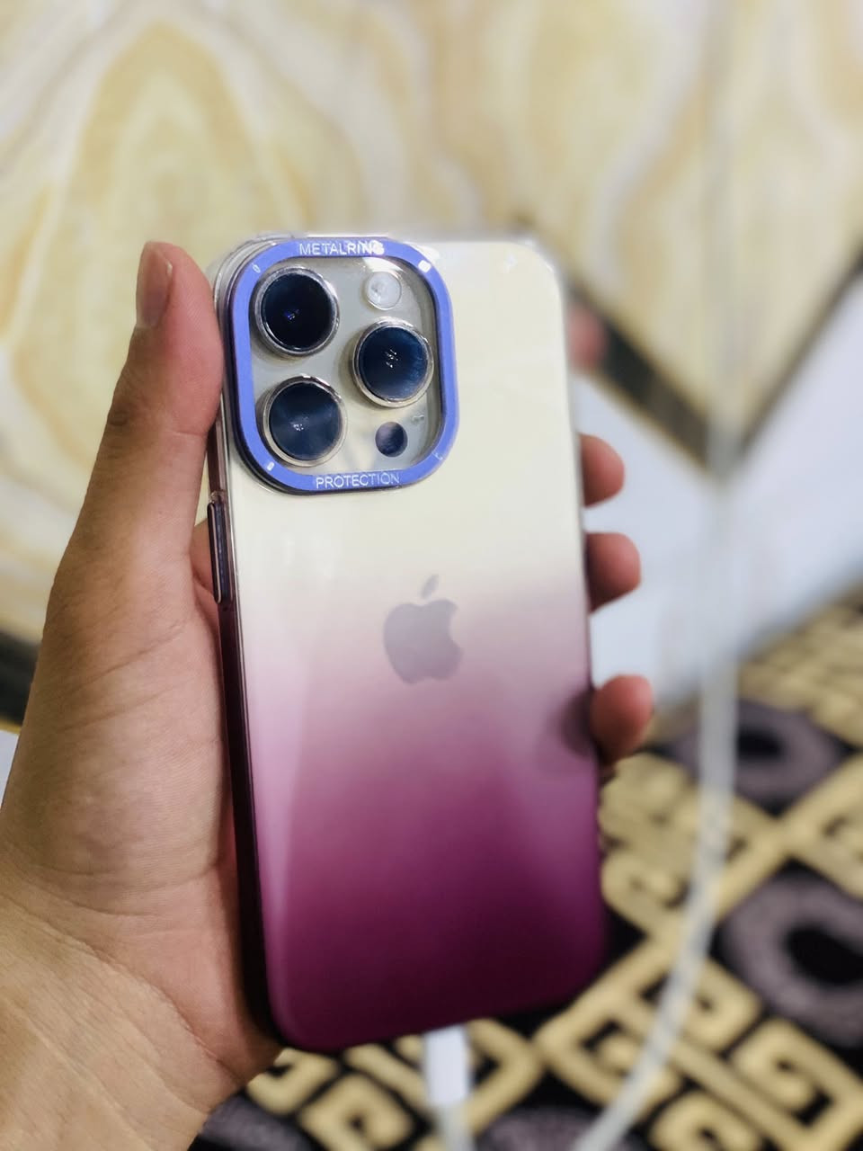 للبيع ايفون 14برو
ذاكرة128-

بطارية94‎%‎

تك سيم 

مبدل شاشة فقط GX 

فيس إيدي شغال 

لون ذهبي⭐️

نضافة99‎%‎

شرط تاخذو 

سعر425🔒🔒

***********
