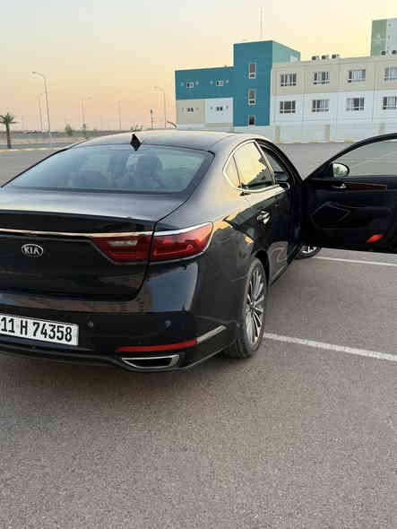 السلام عليكم 
كادنزا 17 
حادث امريكا باب الصدر والورى وهنا بالعراق صار عمل تخريب انصبغت عام 
المهم سياره كلشي بيها جاهز بجم كبس ماكو مصرف بيها ولا ربع   السعر 142  
رقم ***********
