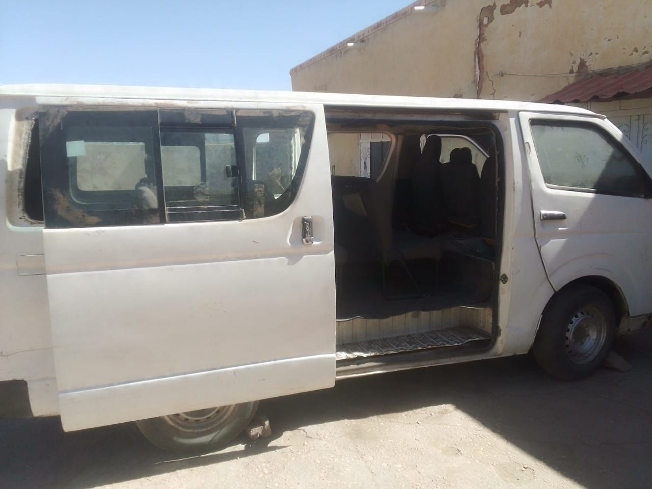 للبيع في الجزيره ودراوه 
شريحه تايوتا 2014جاز مكنه 2Kd مكنه فل جربكس فل 
ملحوظه فيها ضربه في القايم ومعالجه الباقي كلو فل مدوره جاهزه السعر 39واكراميه بعد المعاينه عموله مكتب 300ثابته من المشتري للتواصل 0119731226
القزاز موجود بس ما مركب


**إذا كنت صاحب هذا الإعلان وتريد حذفه لأي سبب، رجاءا أرسل رسالة إلى الدعم الفني**