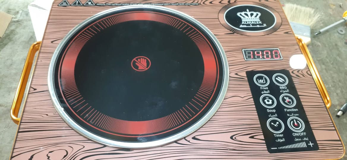 عالم الالكترون لتصليح شاشات البلازما والاجهزه إلكترونية وطباخات ليزري وتصليح مراوح شحن ويتوفر كنترول للشاشات بلازما وستلايت طوز سوق الكبير مقابل مطعم بازروز ***********
