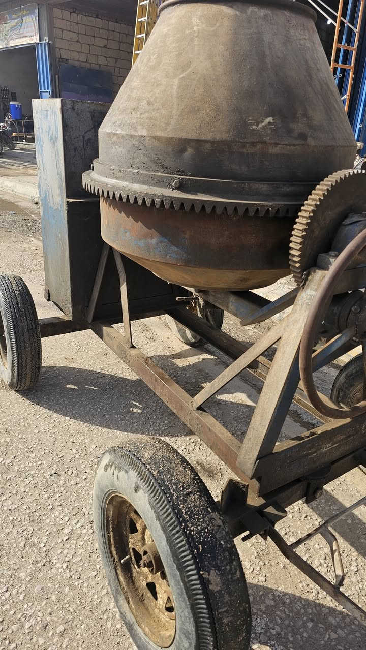 سلام عليكم خباطه للبيع لبناني باب اول كل نقص مابيهه بلادي عنوان كربلاء ***********
