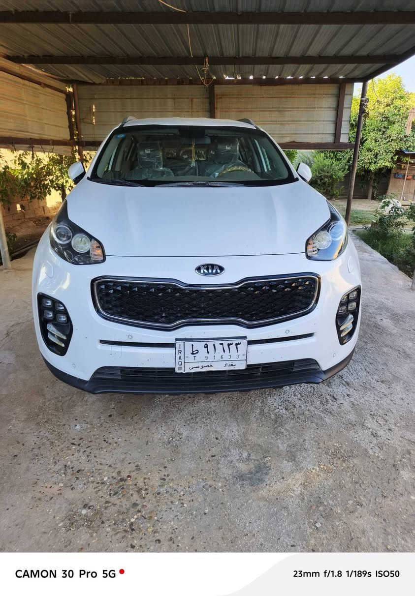 إسلام عليكم اسبورتج خليجي 18مكفوله من الصبغ ماعده بارد بيه جاملغ شبر وباب سايق شبر حساس امامي خلفي اشاير بالمري سعره 175بيه مجال الشراي بصيط                 اليحب يتواصل يتصل ع ارقام *********** او***********
