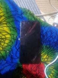 ايفون • نظافه فول • فيه مجال