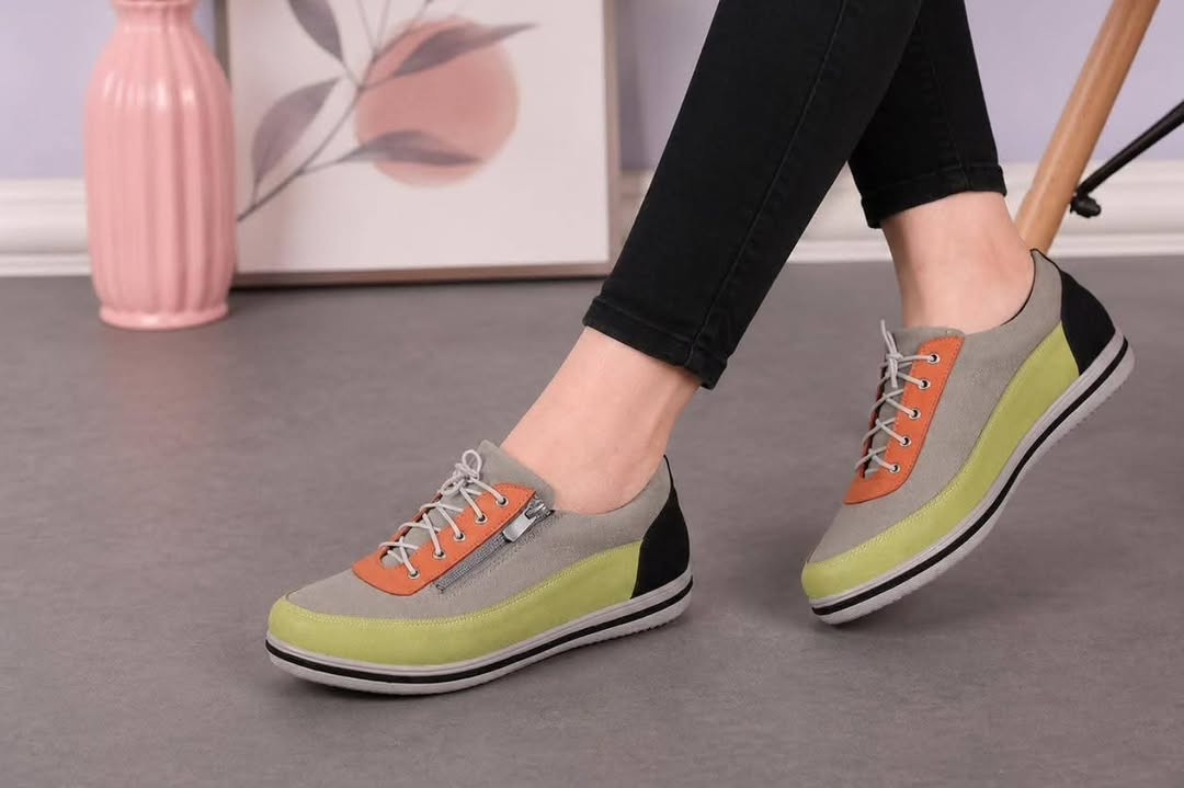رياضي فلات طبي الاكثر راحة كوالتي عالي
Size 37 38 39 40 41
للحجز مراسله الصفحة او الوتساب *********** 
يوجد خدمة توصيل لجميع المحافظات
