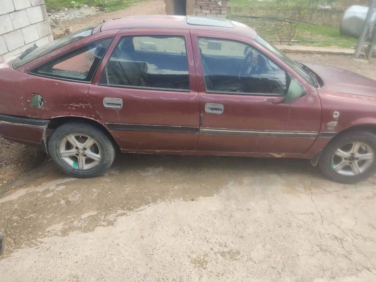 السلام عليكم ورحمة الله وبركاته
اوبل فكتره حجم 16
موديل 1992
رقم نينوئ ألماني سنويه خضره
شرط الوكاله والتحويل
المكينه والكير شرط 
السعر 35وبيها مجال
مكلف بل نشر
رقم صاحب السياره
***********
غير متواجد عل تواصل الاجتماعي
