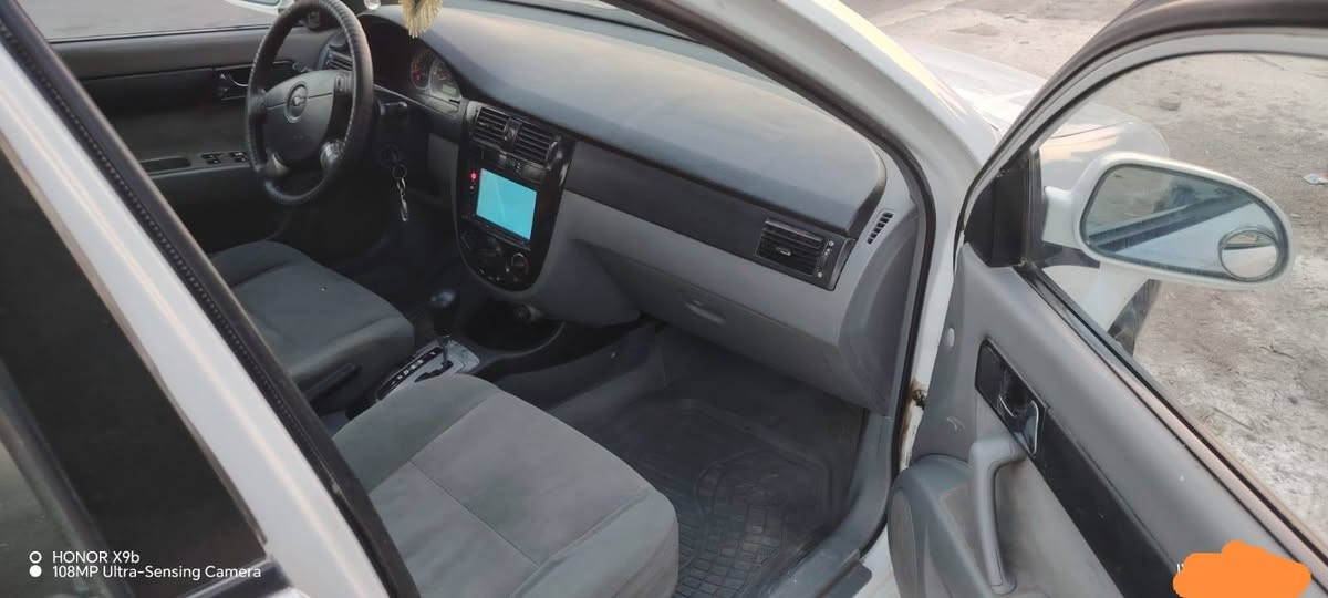 السلام عليكم
اوبترا للبيع خليجي موديل 2011 باسمي مداور ثاني يوم بيه تبديل الجاملغ الأمامي والباب جهة السائق مكان السيارة ناصرية قضاء الفهود السعر 72 وبيه مجال.

للاستفسار ***********
