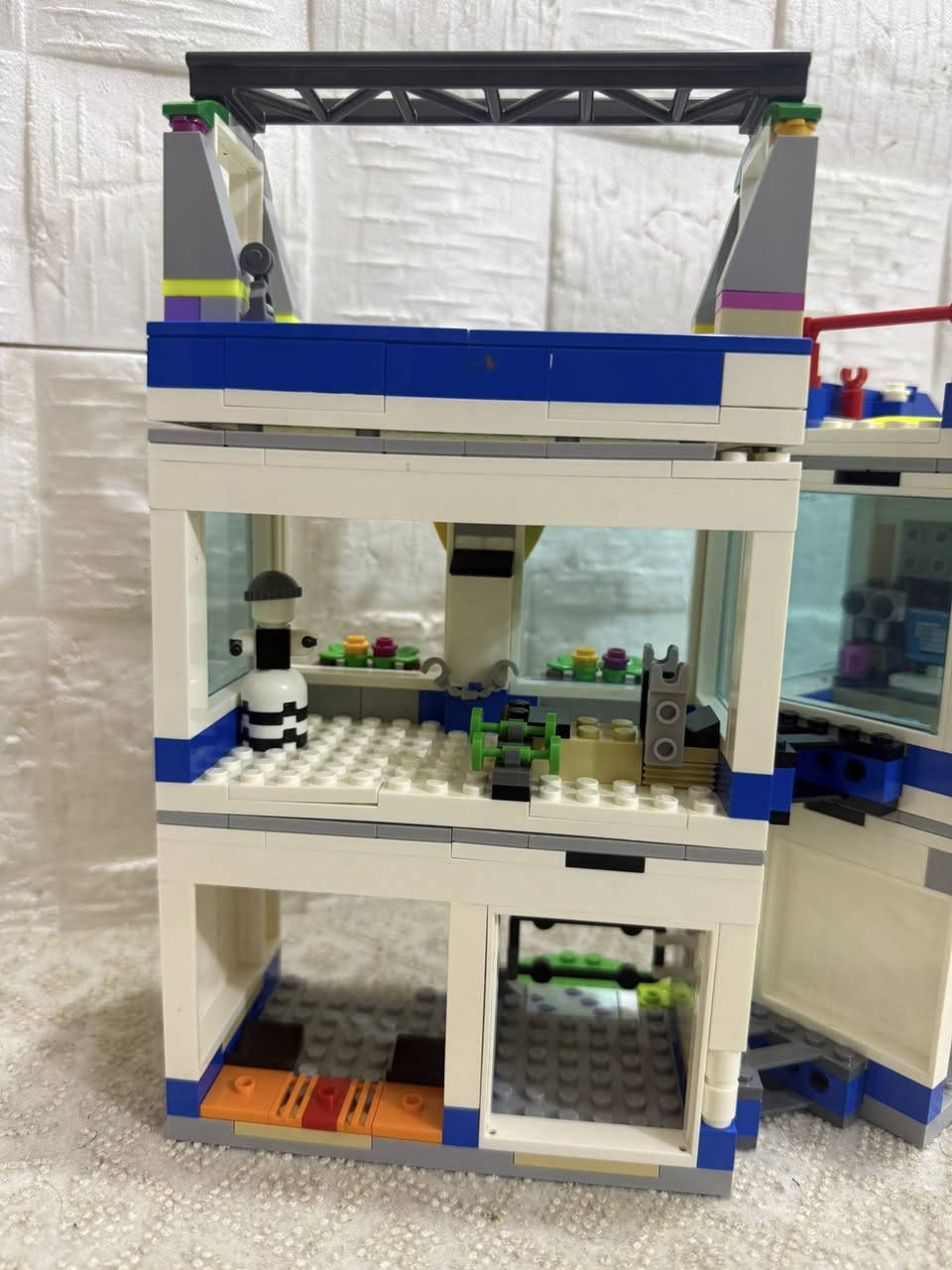 ليكو اصلي 
مركز شرطه 
السعر ١٥ الف


**إذا كنت صاحب هذا الإعلان وتريد حذفه لأي سبب، رجاءا أرسل رسالة إلى الدعم الفني**