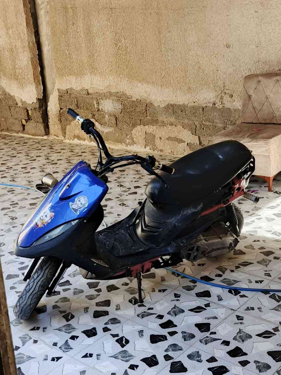 دراجة ماكس عدلة نضيفة اي عطل ما بيهة بيهة نقص بس سبايدر
سعر 350وبهة مجال 
مراسلة*********** واساب 
مكان بغداد النهروان
