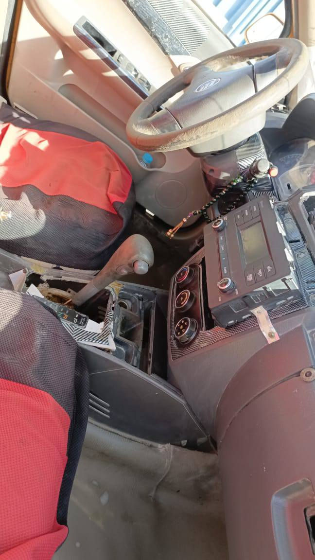 سلام عليكم سياره للبيع ليفان محوره كورله مكينه حاويه مداور ثاني يوم مكان ناصرية مركز سعره مناسب هذ رقمي ***********
