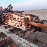 نقار للبيع الحجم1500السعر 40 ورقه 07717002862