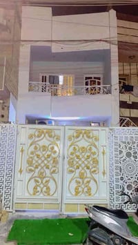 لبيع بيت للبيع الشعب حي التجار قرب مدرسة عدن  المساحة 80 م الواجهة.   ...